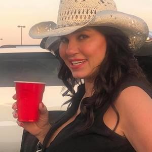 Meet your Posher, Colleen